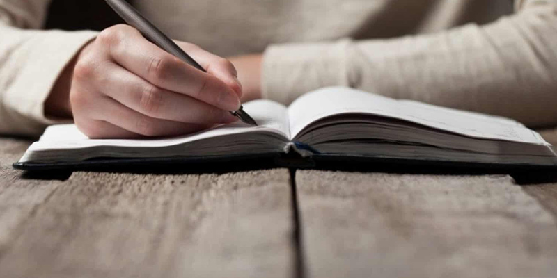 Tác giả - Nghệ Thuật Kể Chuyện Qua Ngòi Bút